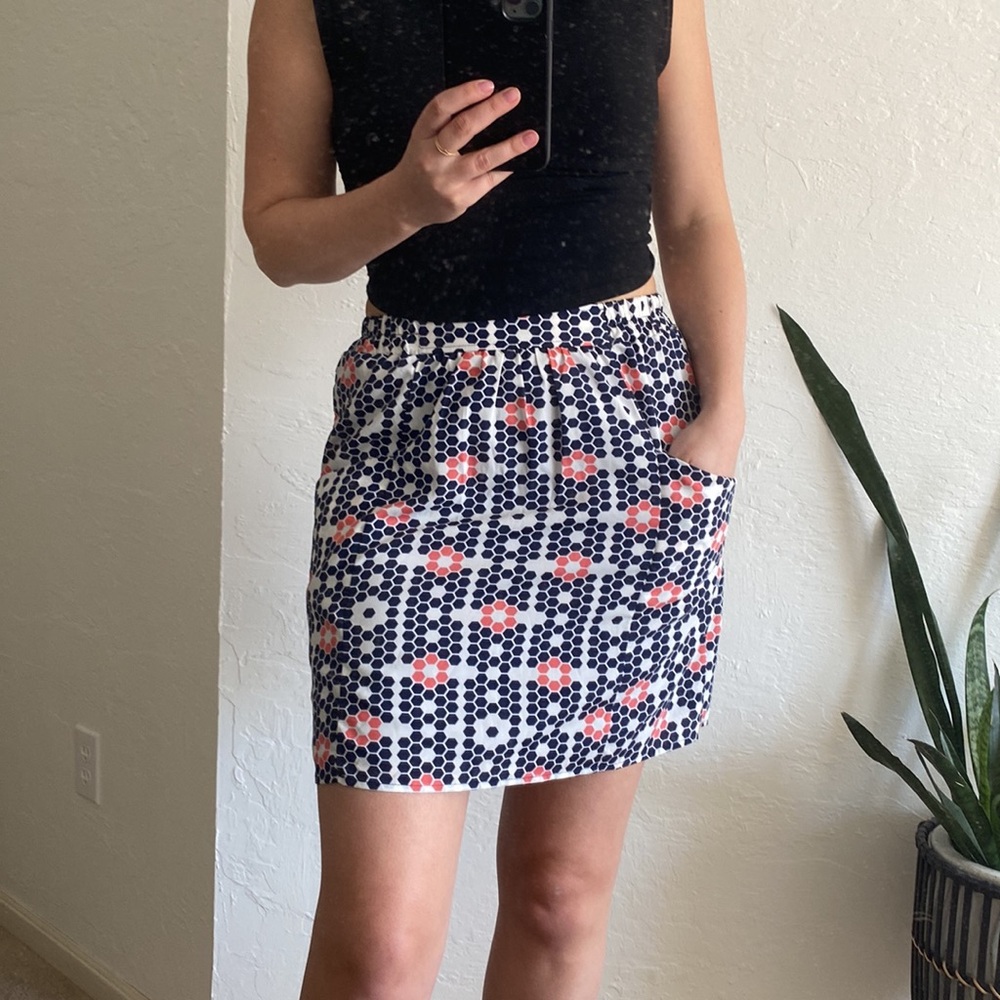 Francesca’s mini skirt with pockets!